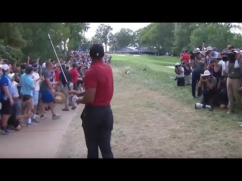 This Tiger Woods recovery at PGA Champ leads to crowd-rocking birdie
