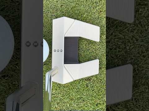 Scotty Cameron Phantom 5.5: Toe Hang #golf #golfclub #scottycameron