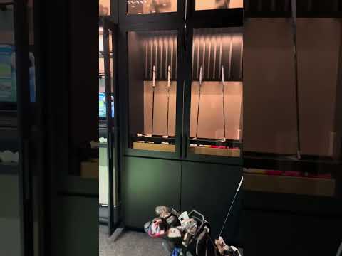 Lux Golf Simulator by Full Swing