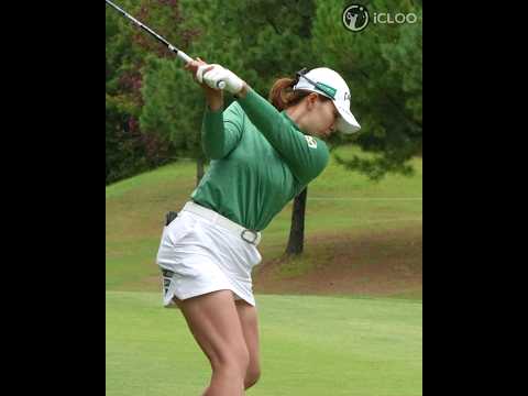 Put your elbows as close to your body as possible on the backswing top.